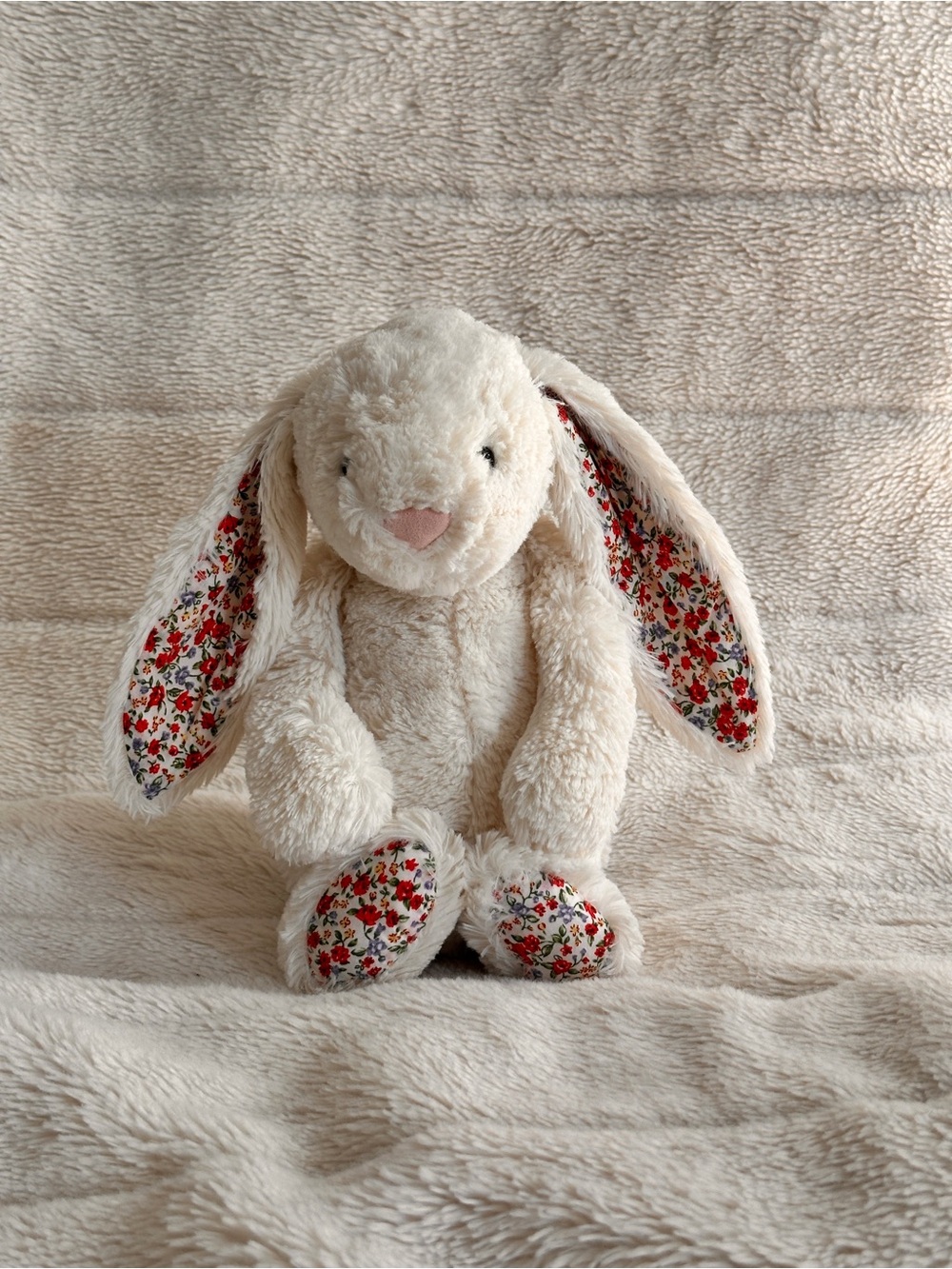 Rare and Retired Jellycat Cream „Lily” Blossom Bunny GUC